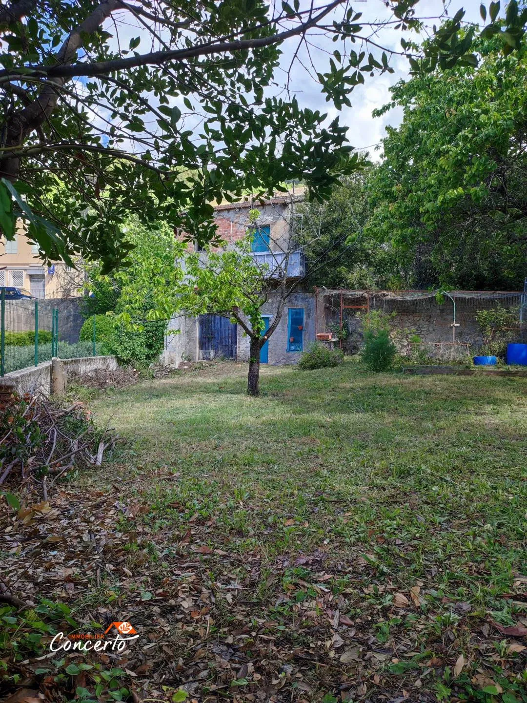 terrain constructible à Callas (83830) — photo 2