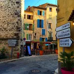 Acheter à Callas quand on n’est pas du Var : guide pratique