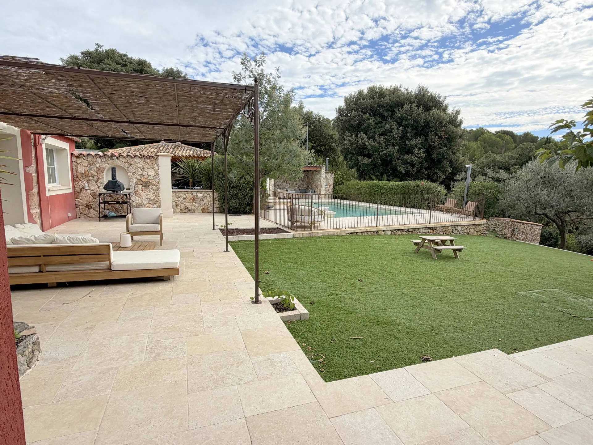 maison 6 pièces à Callas (83830) — photo 3