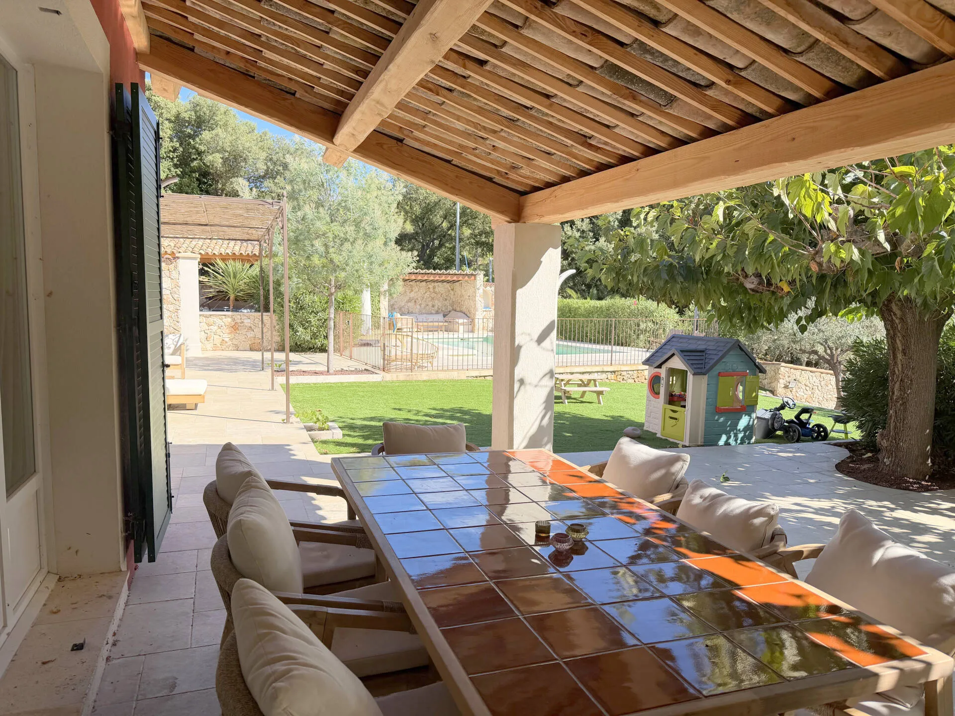 maison 6 pièces à Callas (83830) — photo 2