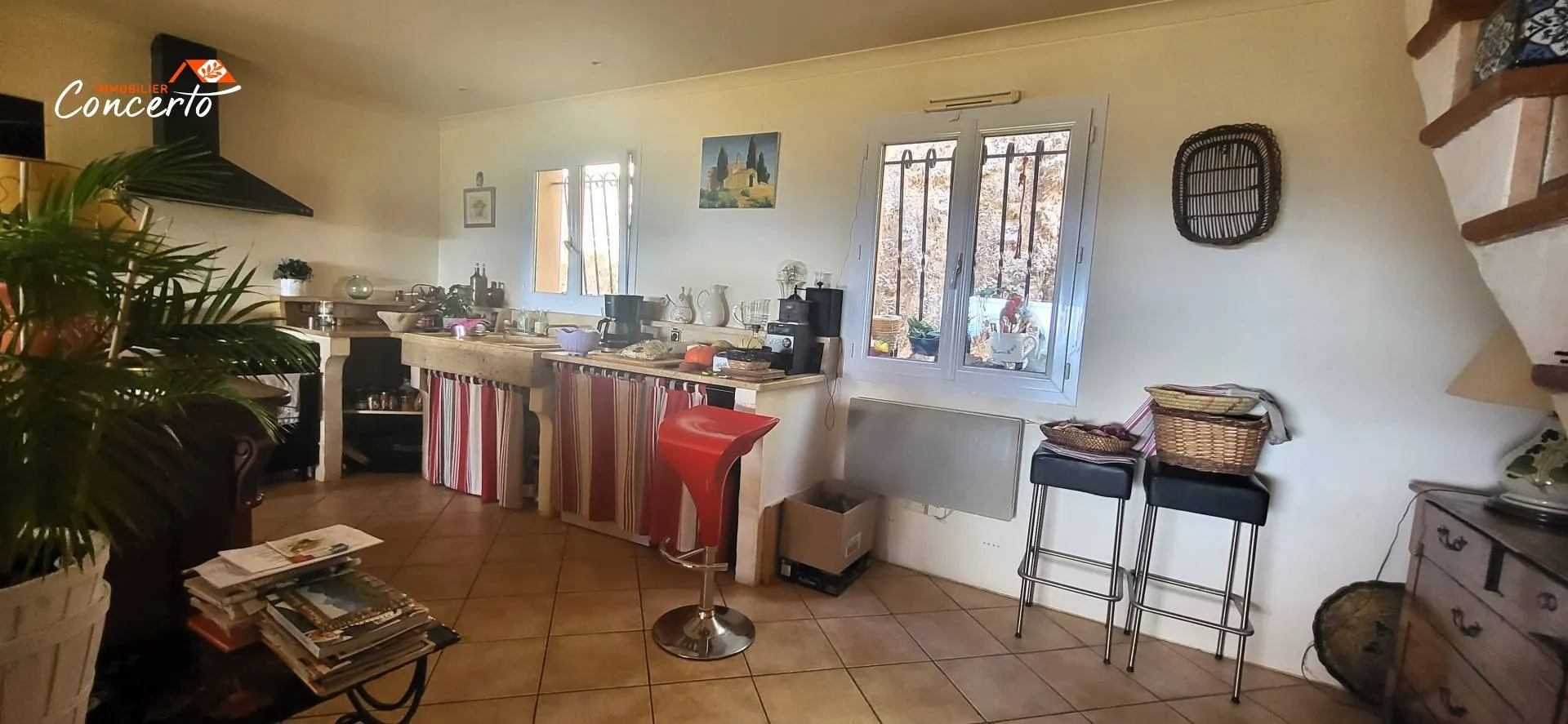 maison 5 pièces à Tourtour (83690) — photo 2