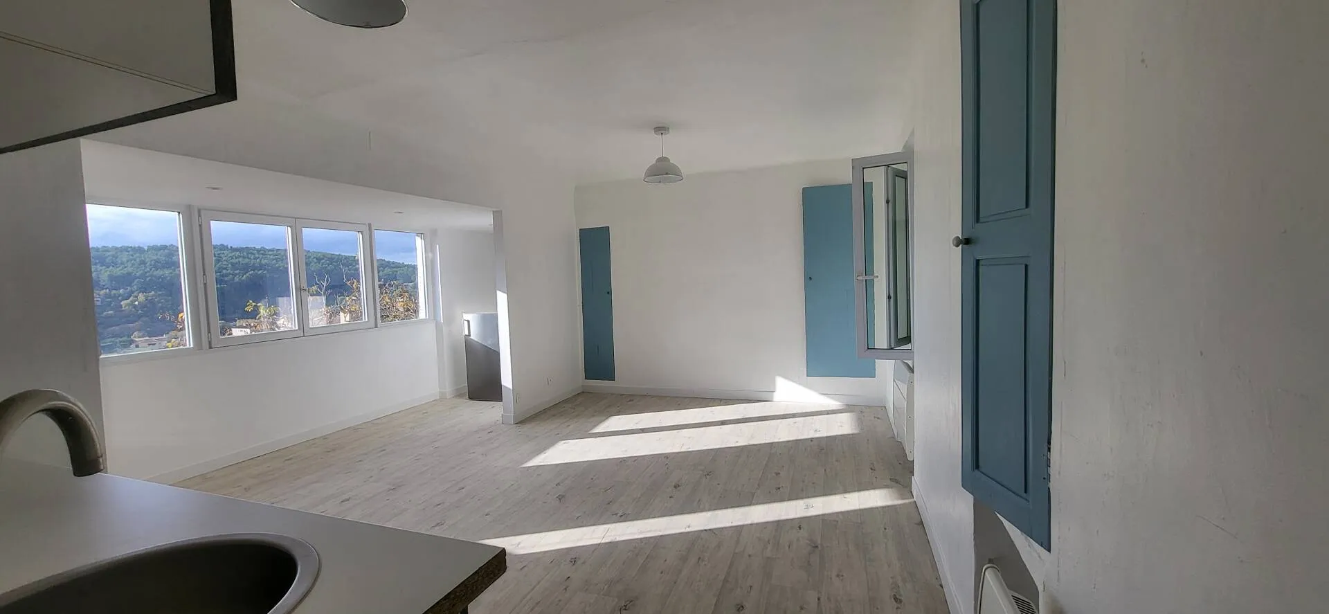 appartement 2 pièces à Callas (83830) — photo 3