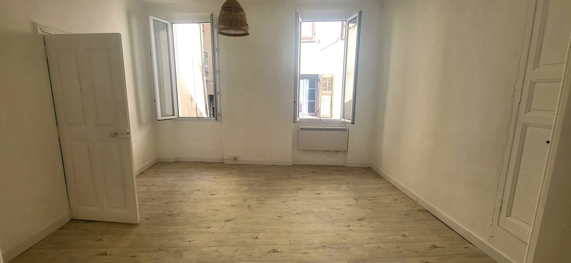 appartement 2 pièces à Callas (83830) — photo 4