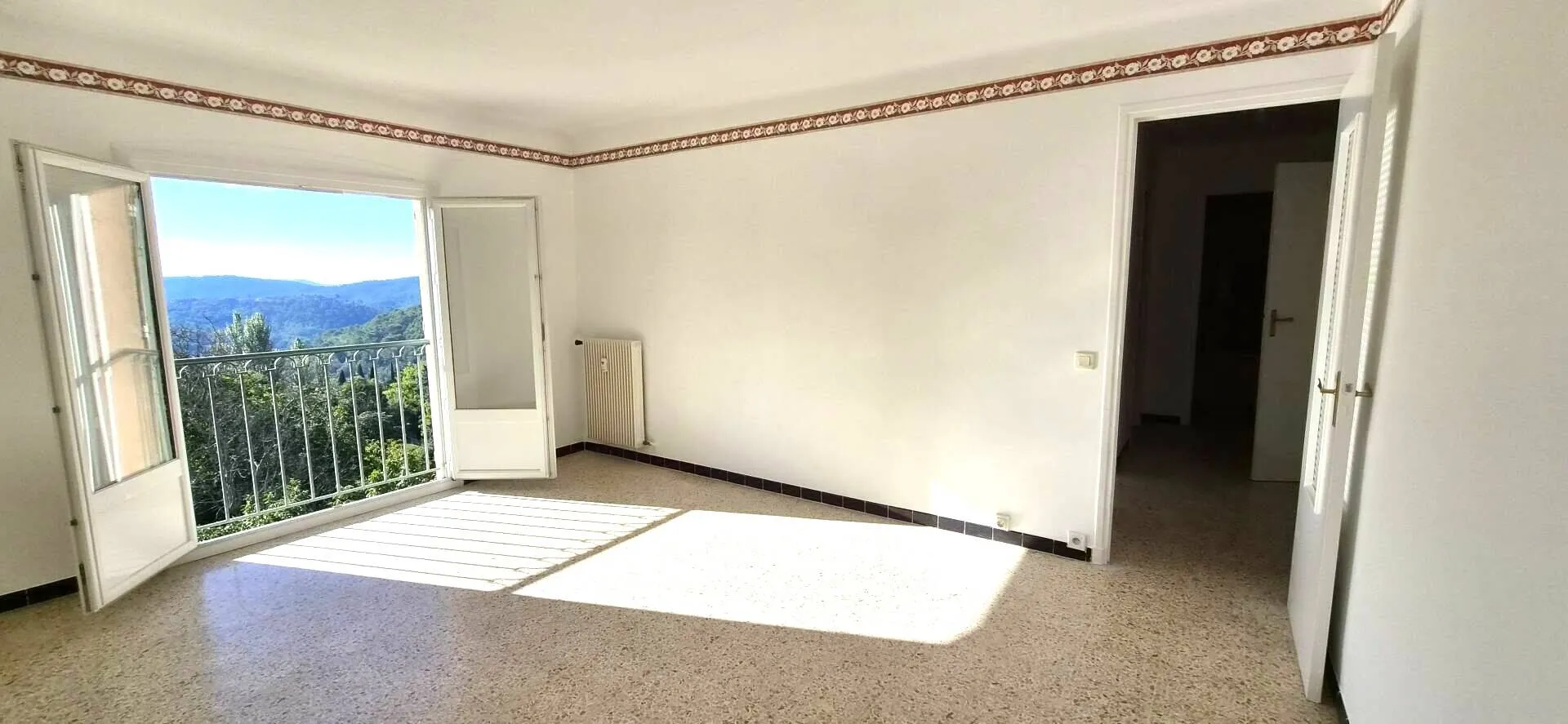 appartement 2 pièces à Bargemon (83830)