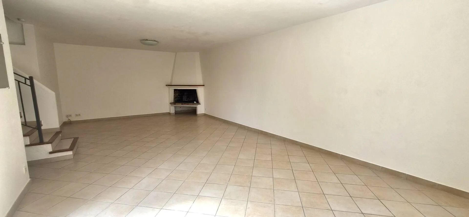 maison 4 pièces à Bargemon (83830) — photo 2