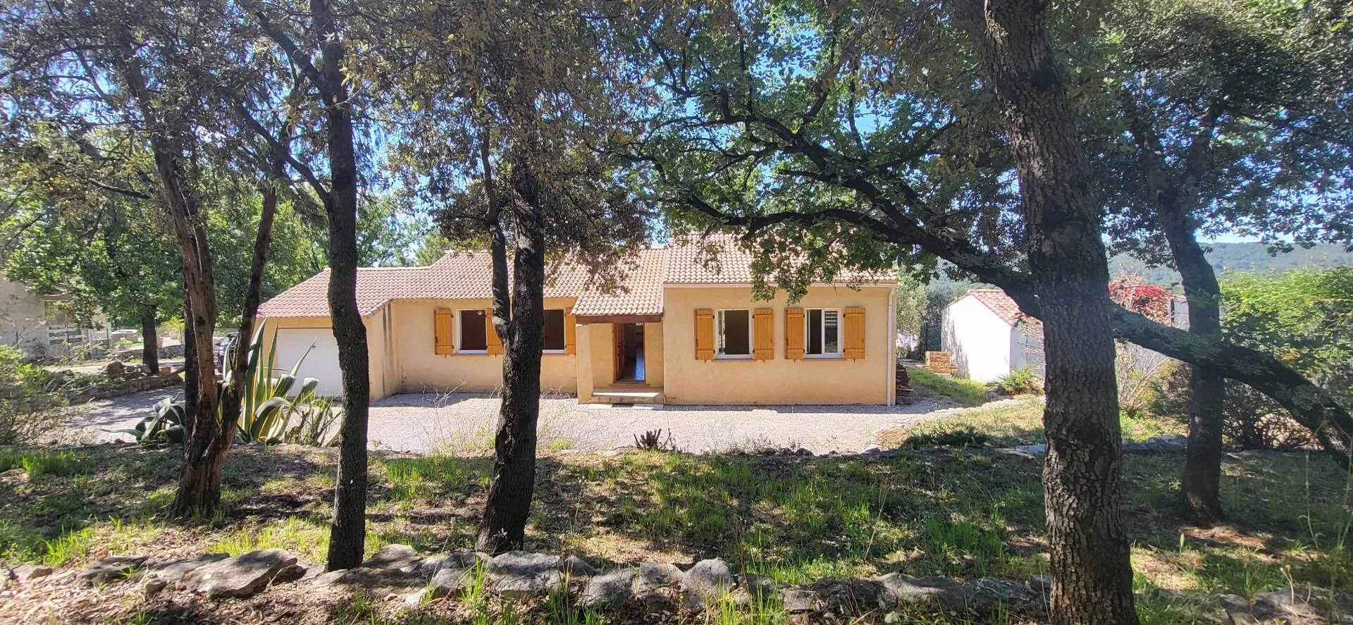 maison 5 pièces à Callas (83830) — photo 2