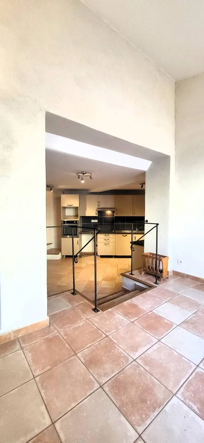 appartement 4 pièces à Bargemon (83830) — photo 4