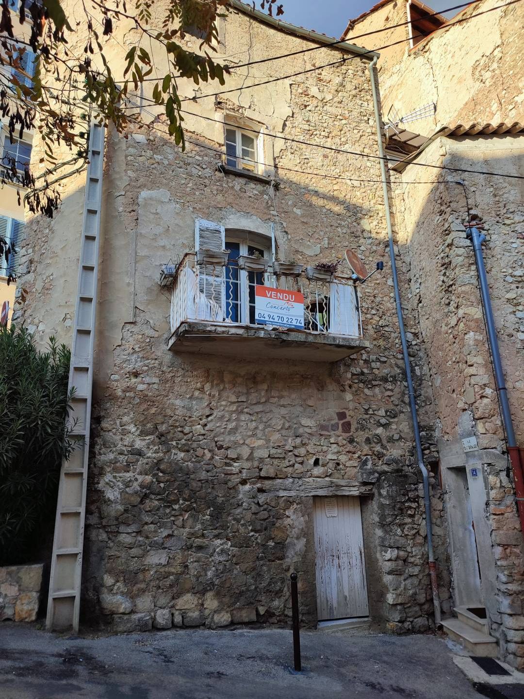 Maison de village à rénover